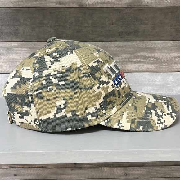 Trump Camouflage Cap - NWOT - Picture 3 of 5
